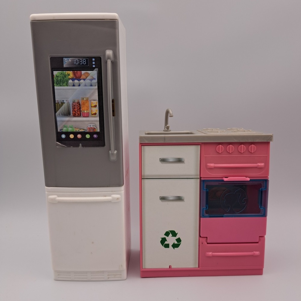 Barbie Dream House 2018 Replacement Part Kitchen Stove and Sink & Fridge Works